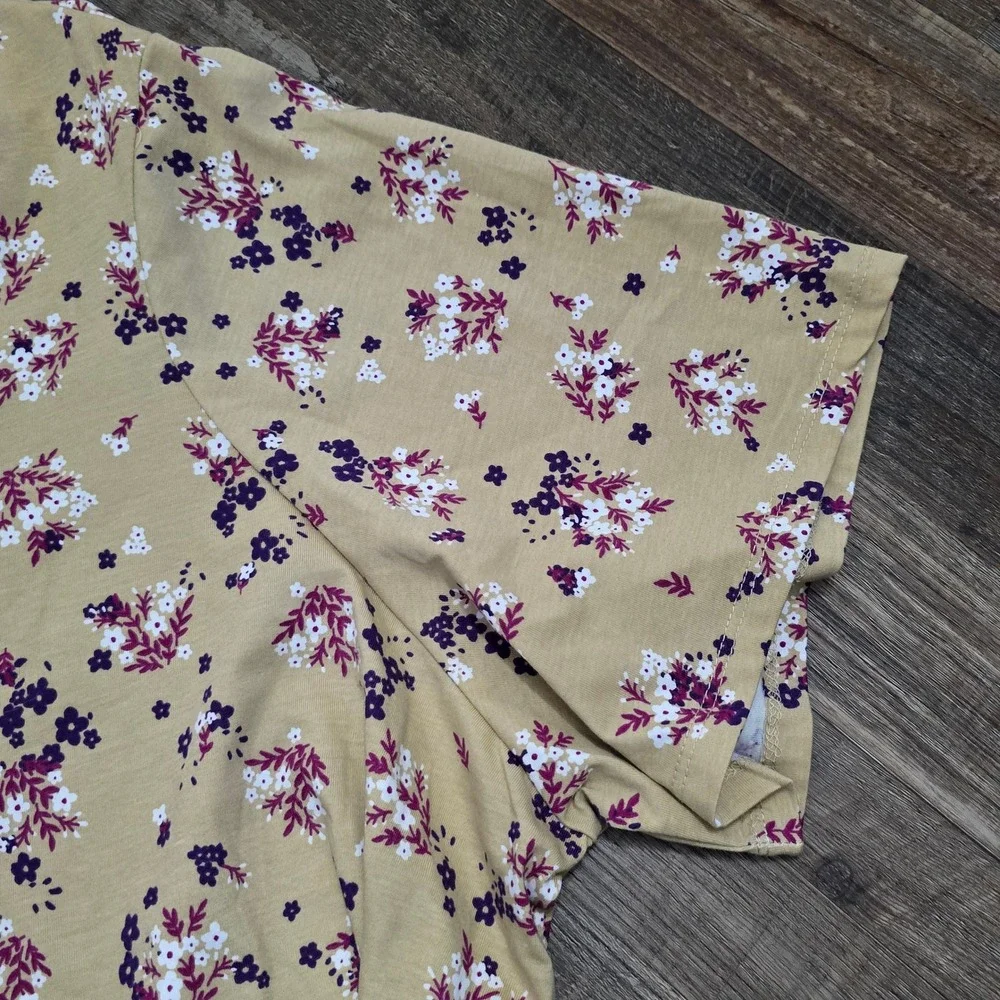 Woman Within Floral Pintuck Tunic Top Women 5X 38/40 Short Sleeve New - Picture 5 of 7